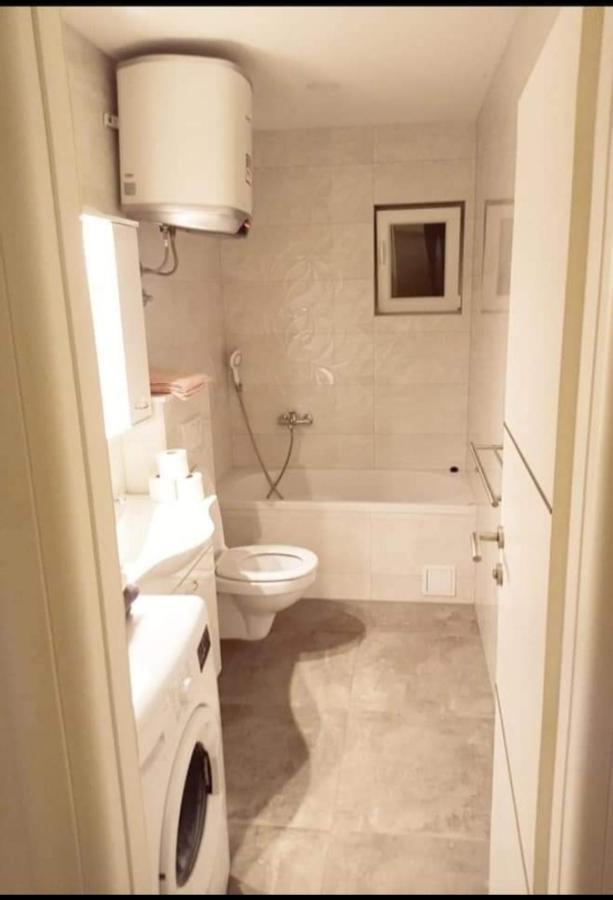 Ferienwohnung Apartman Paula Makarska Exterior foto